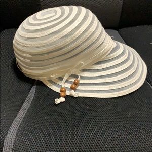 Mesh sun hat